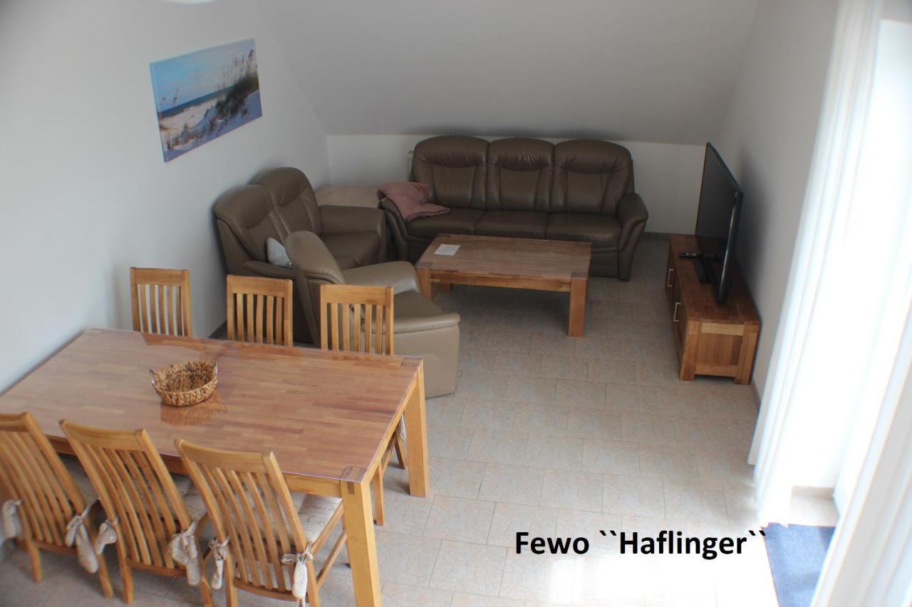 Ferienhof Frerichs Ihr Feriendomizil Am Meer Schillig Esterno foto
