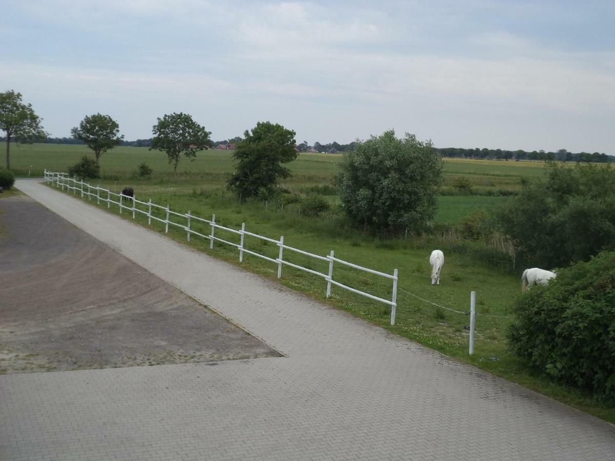 Ferienhof Frerichs Ihr Feriendomizil Am Meer Schillig Esterno foto